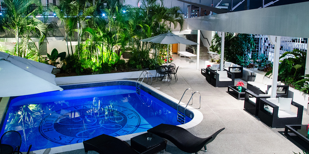 Hotel Paseo De Las Mercedes 卡拉卡斯 外观 照片