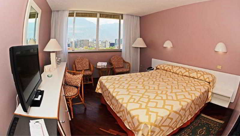Hotel Paseo De Las Mercedes 卡拉卡斯 外观 照片