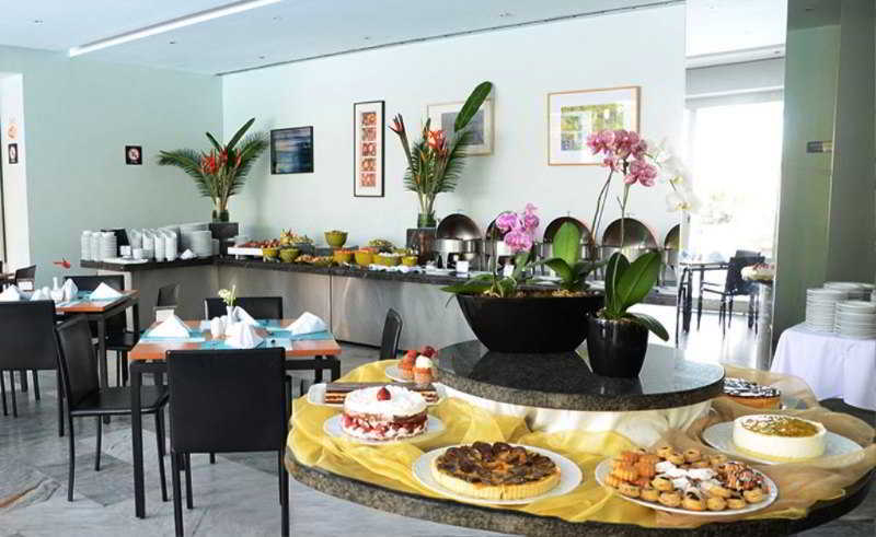 Hotel Paseo De Las Mercedes 卡拉卡斯 外观 照片
