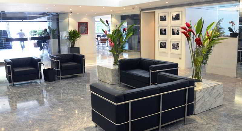 Hotel Paseo De Las Mercedes 卡拉卡斯 外观 照片
