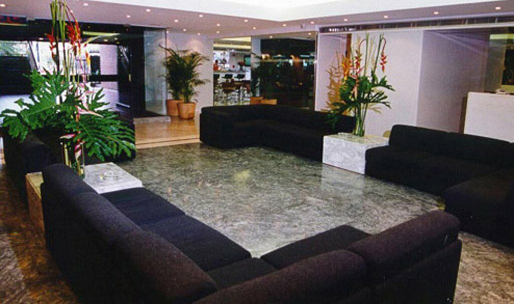 Hotel Paseo De Las Mercedes 卡拉卡斯 外观 照片