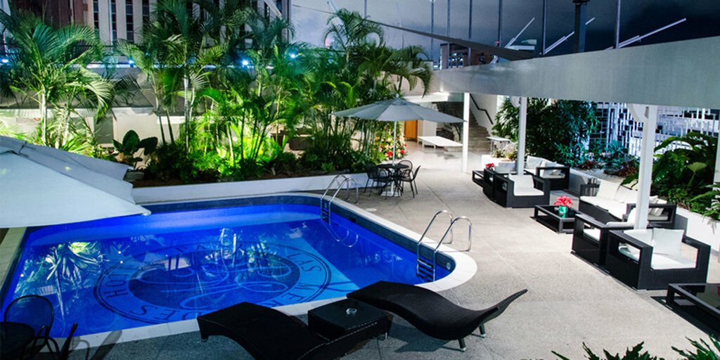 Hotel Paseo De Las Mercedes 卡拉卡斯 外观 照片